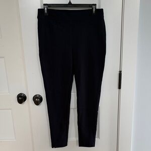 Chico's True Navy Ankle Leggings.  Size 1R  8/10
